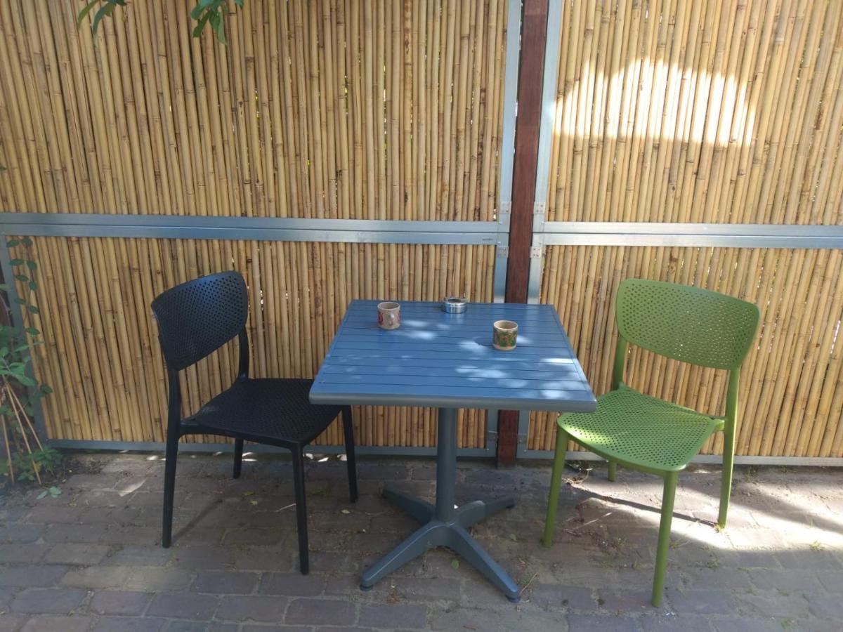 Huis Nummer 1 Eindhoven Esterno foto